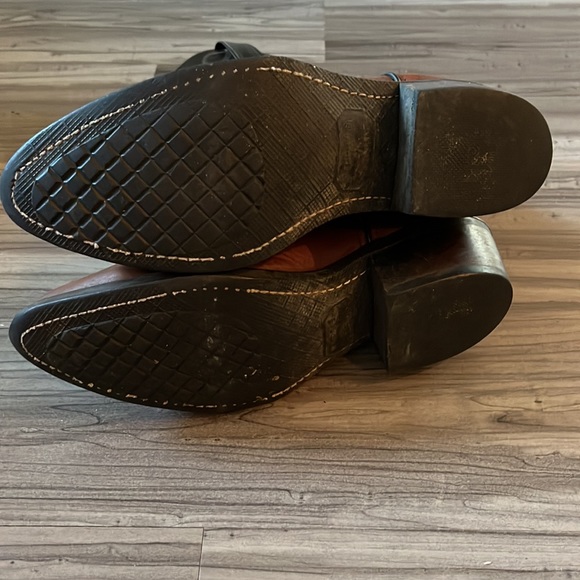 Laredo mens SZ 7 D cowboy boots. Preowned in good condition. - Picture 5 of 6